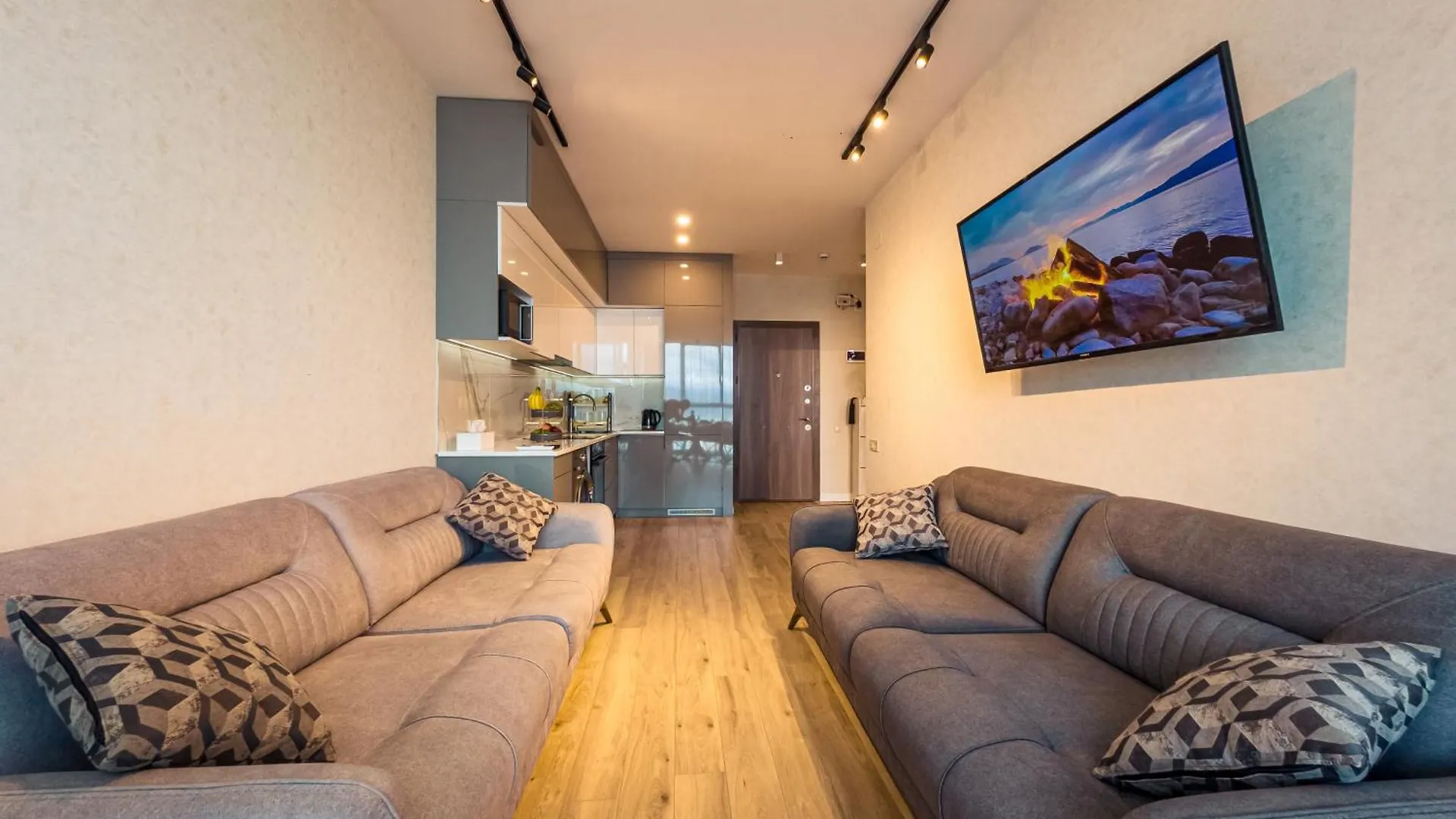 Apartments With Mountain View Batumi 0*,  Gruzie